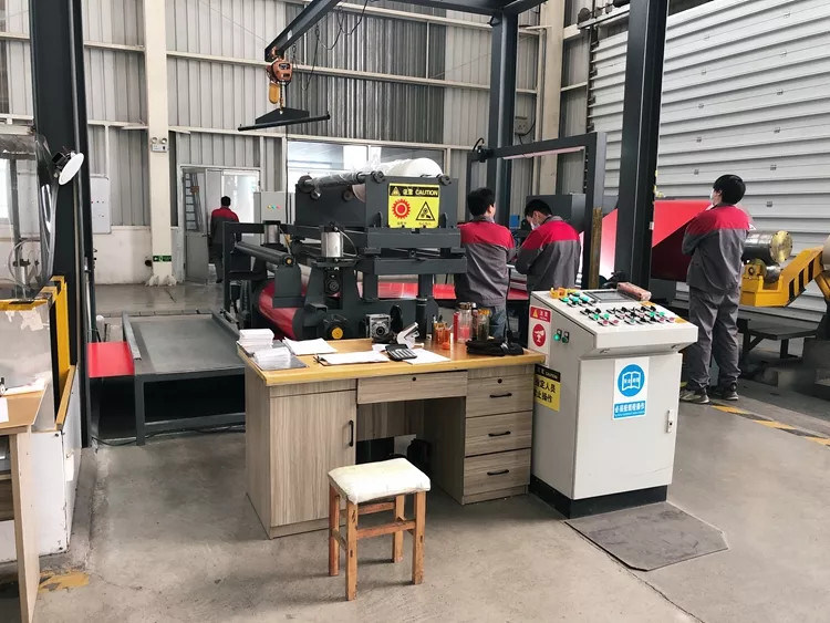 Jiangsu Xinyuanxing  Metal Products Co.,Ltd fabrikant productielijn